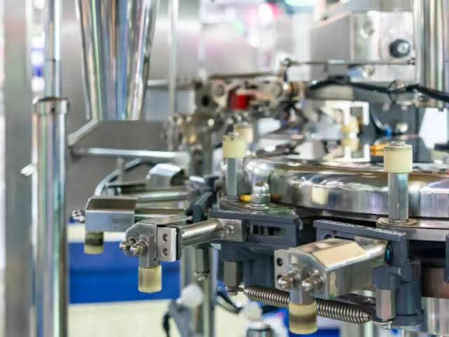 Mesin Pengemas Kantong Kertas Katup 2026: Mengapa Teknologi Packaging Ini Makin Penting untuk Industri Semen, Tepung, dan Bahan Bangunan?